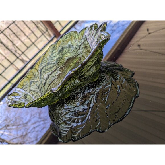 Vintage Indiana Glass Avocado Green Loganberry Leaf Pattern Candy Dish Bowl 7" - Picture 8 of 11